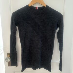 Tracksmith Brighton base layer - Women’s XS